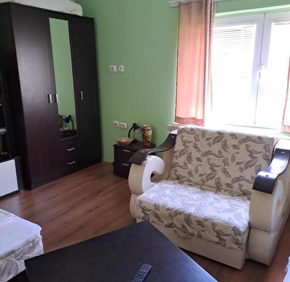پانسیون Guest House Zoran