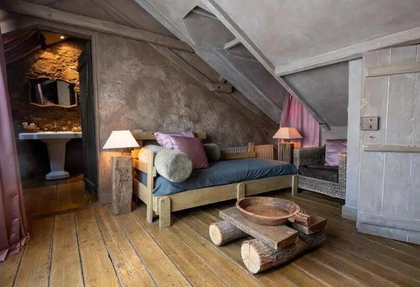 ペンション Les Chambres Du 7 By Juliette   Maison Caerdinael