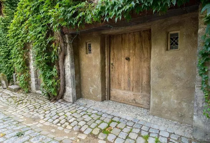 ペンション Les Chambres Du 7 By Juliette   Maison Caerdinael