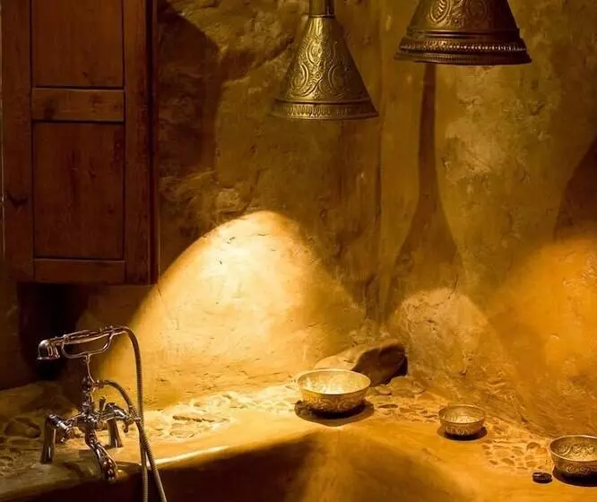 ペンション Les Chambres Du 7 By Juliette   Maison Caerdinael