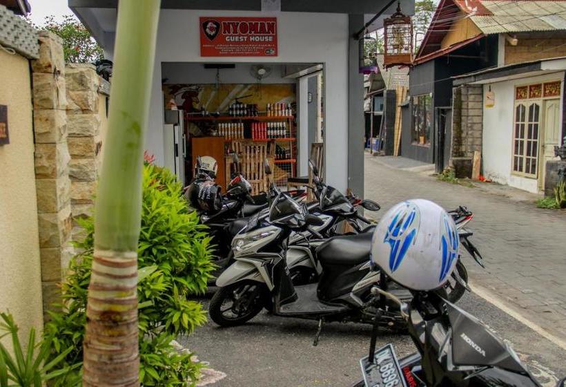 פנסיון Nyoman Guesthouse Canggu
