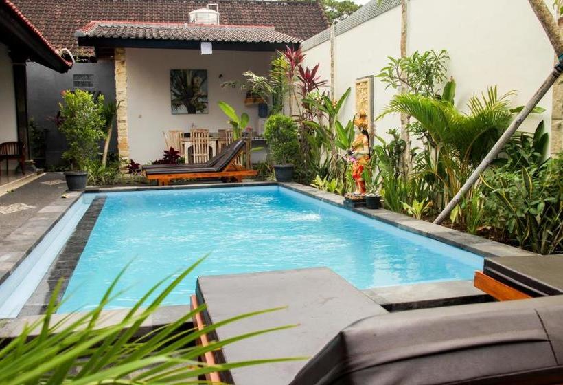 פנסיון Nyoman Guesthouse Canggu
