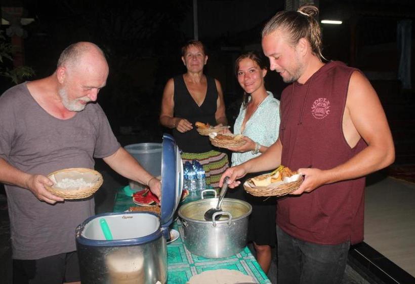 פנסיון Nyoman Guesthouse Canggu