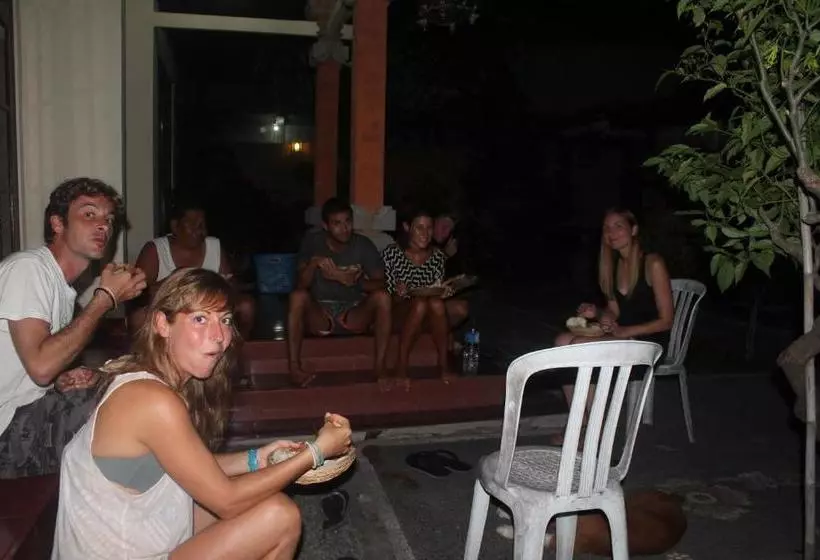 ペンション Nyoman Guesthouse Canggu