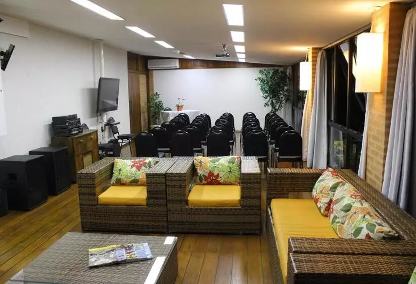 ペンション Pousada Do Lago