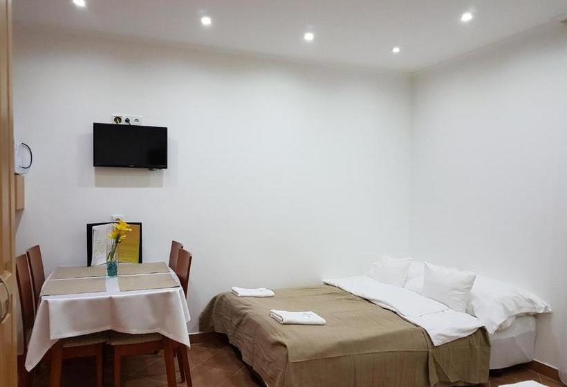 Pensionat Sába Ház