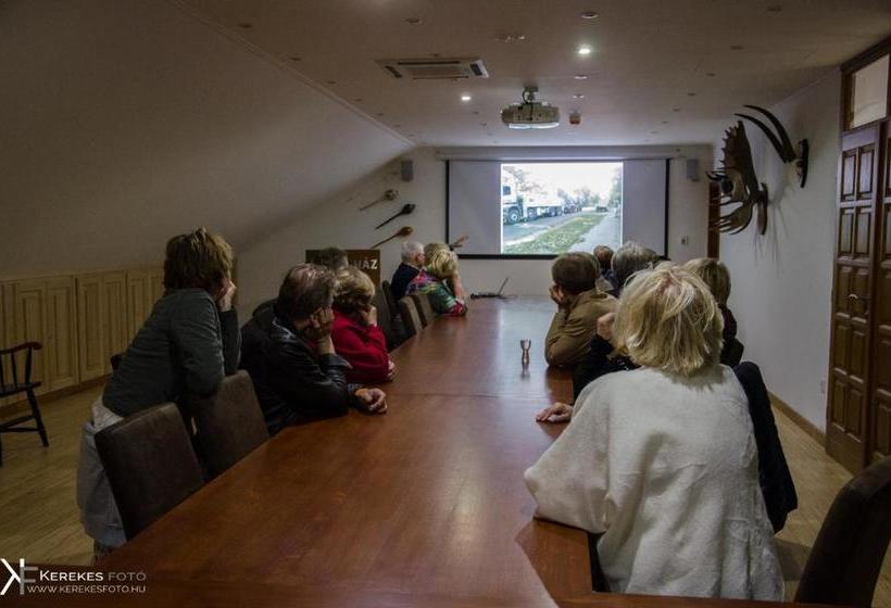 Pensionat Sába Ház