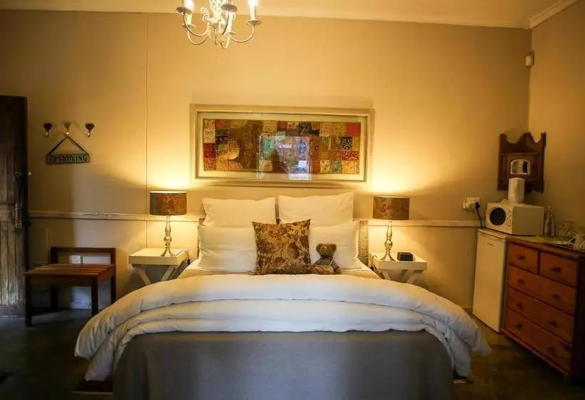 پانسیون Three Gables Guesthouse