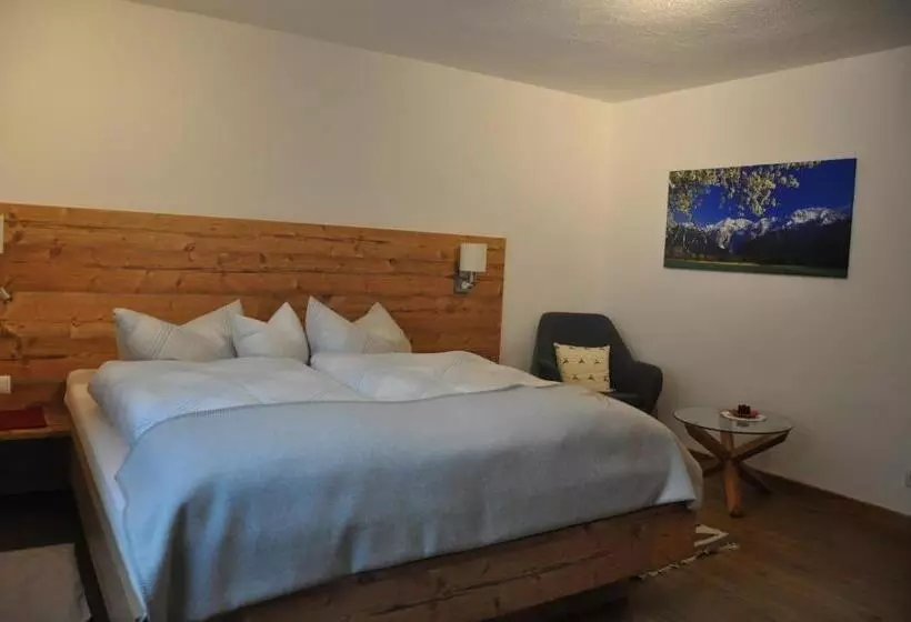 هاستل Gästehaus Mayer