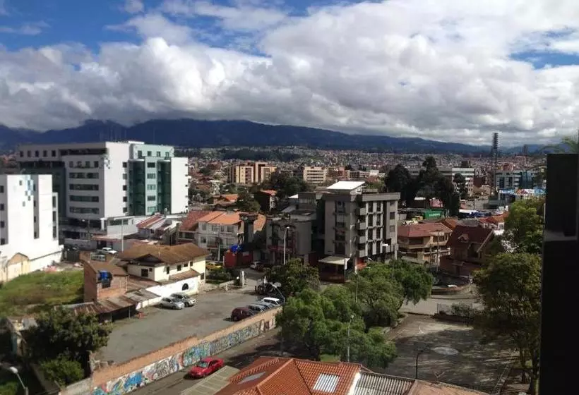 Gaviota Apartments & Suites