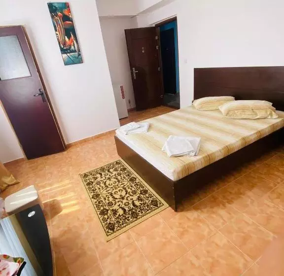 پانسیون Casa Ana