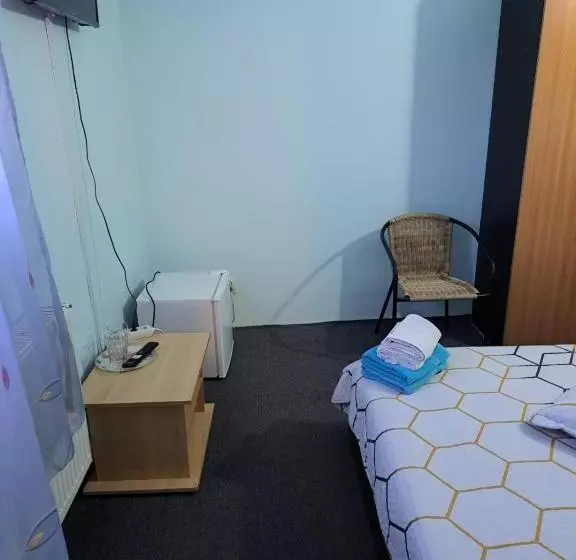 پانسیون Casa Ana