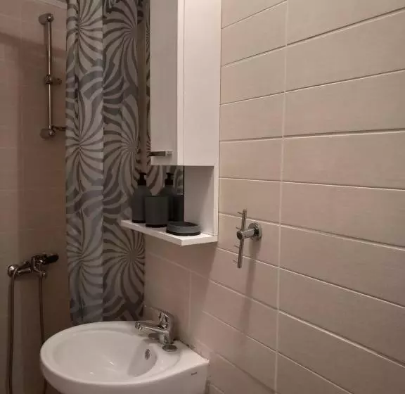 پانسیون Castello