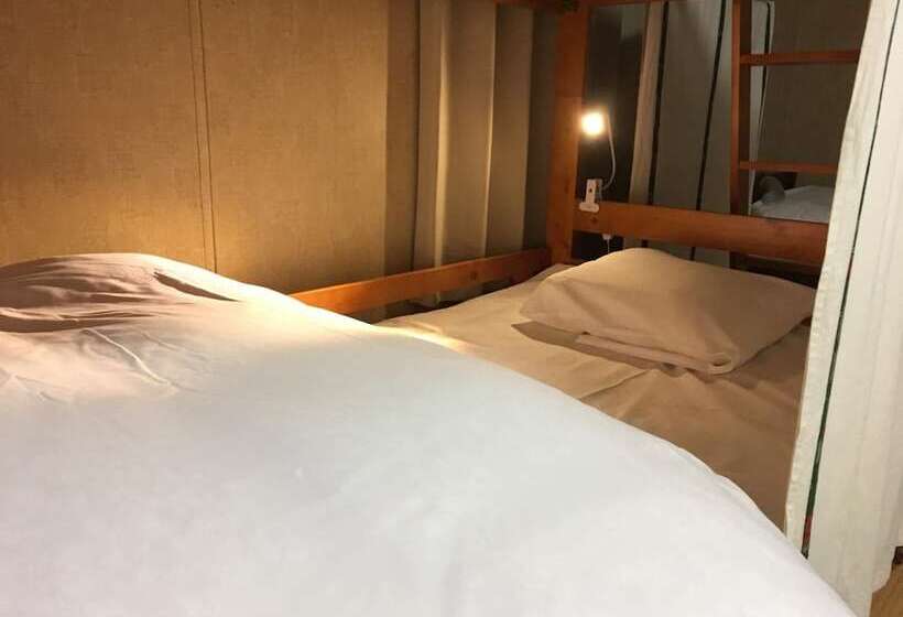 Pensió Guest House Yamashitaya