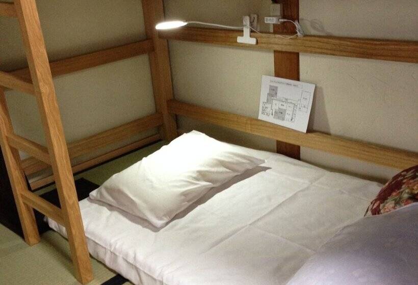 Pensió Guest House Yamashitaya