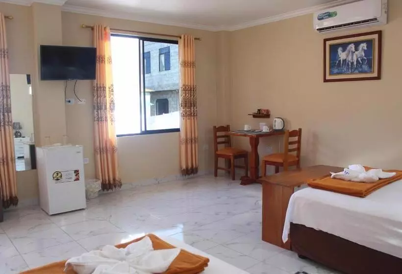 ペンション Hostal Romy