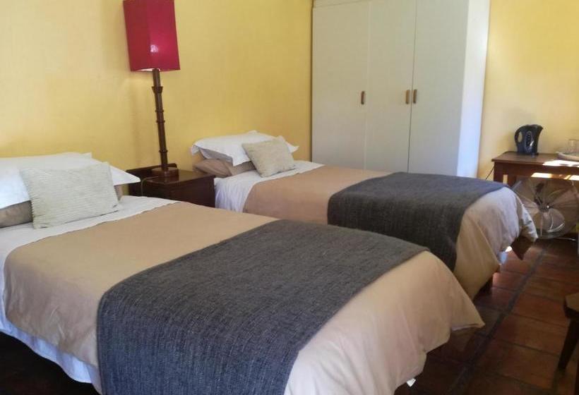 بنسيون House On Plein