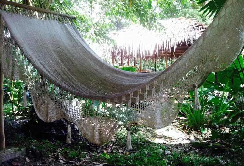 Retkeilymaja El Faro 13 De Puerto Viejo