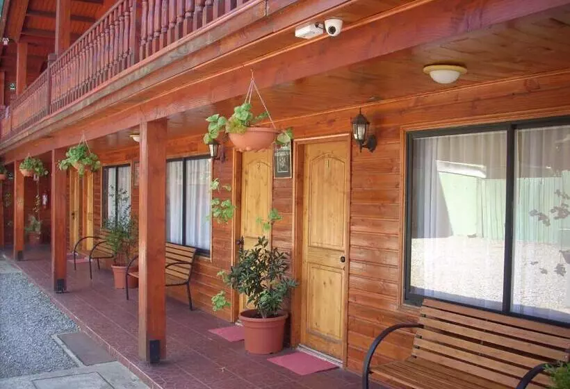 Apart Hotel Colonia Königsberg Estacionamiento Deptos Completos Ubicado En El Centro De Valdivia Air