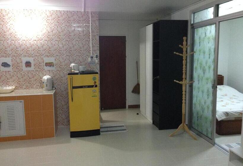 Muangthongthani Rental/khun Dan