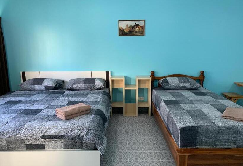 Muangthongthani Rental/khun Dan