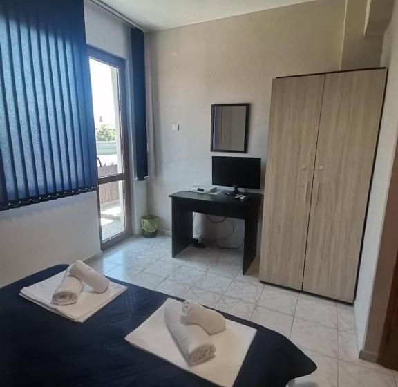 펜션 Guest House Bа́kish Obzor