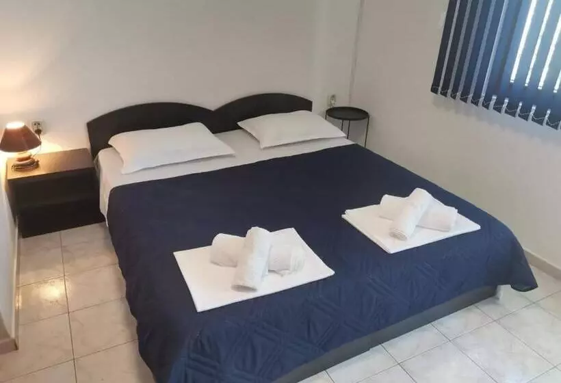 ペンション Guest House Bа́kish Obzor