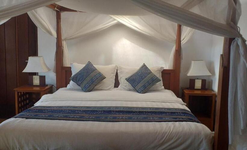 Пансион The Amrita Salt Farm Villas