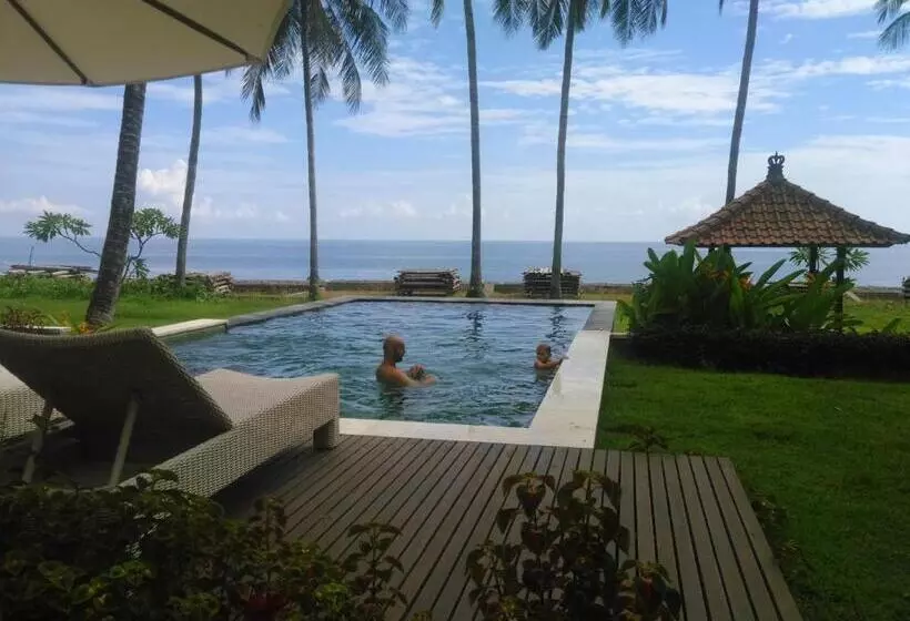 ペンション The Amrita Salt Farm Villas