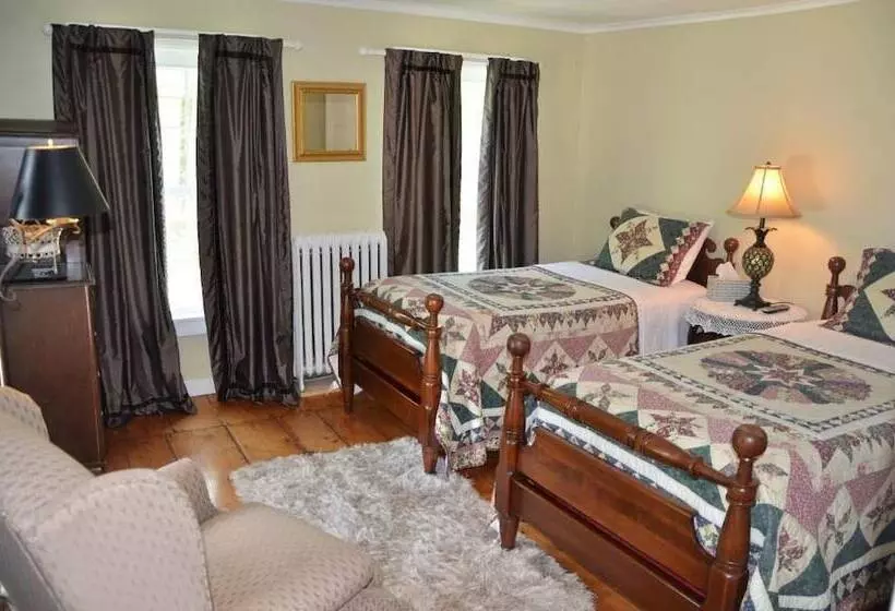 Retkeilymaja Cornwall Inn