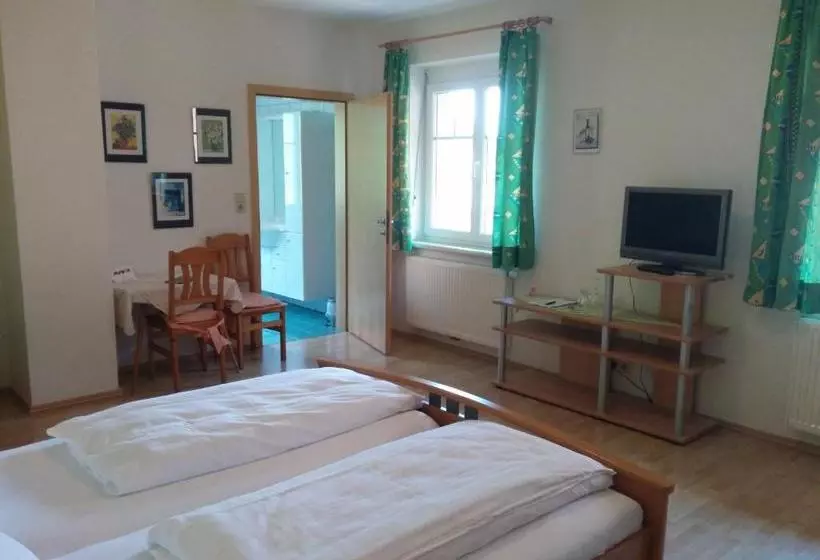 Retkeilymaja Rebenlandhof