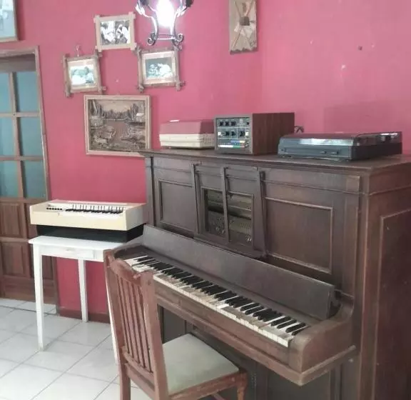 هتل Divin Art B&b