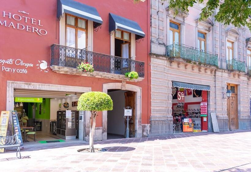 هتل Madero