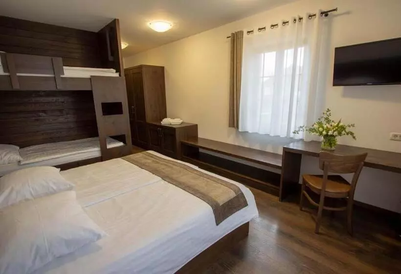 هتل Smrekarjeva Domačija