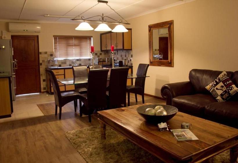 膳宿费 Bakgat Blyplek