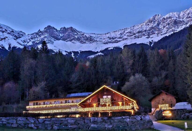 پانسیون Sweet Cherry Boutique & Guesthouse Tyrol