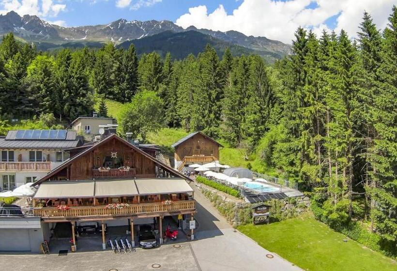 پانسیون Sweet Cherry Boutique & Guesthouse Tyrol