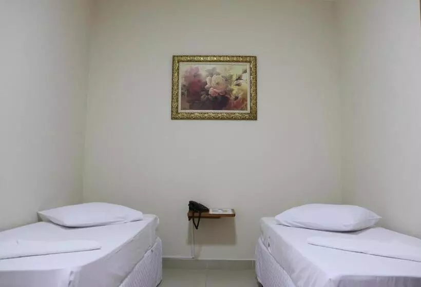 ペンション Graal Inn Queluz