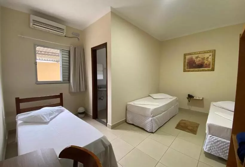 ペンション Graal Inn Queluz