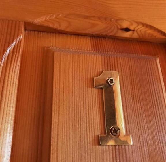 پانسیون Guest House Eco Home