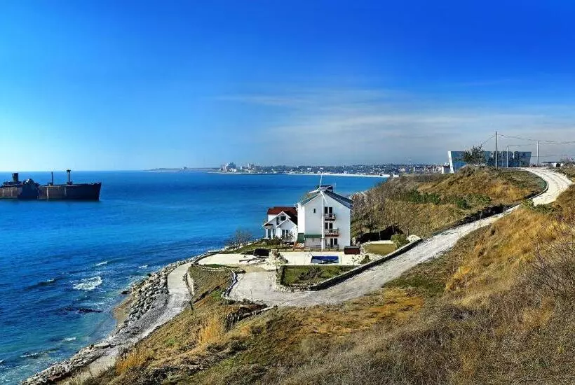 پانسیون Sea&sky Villa Costinesti