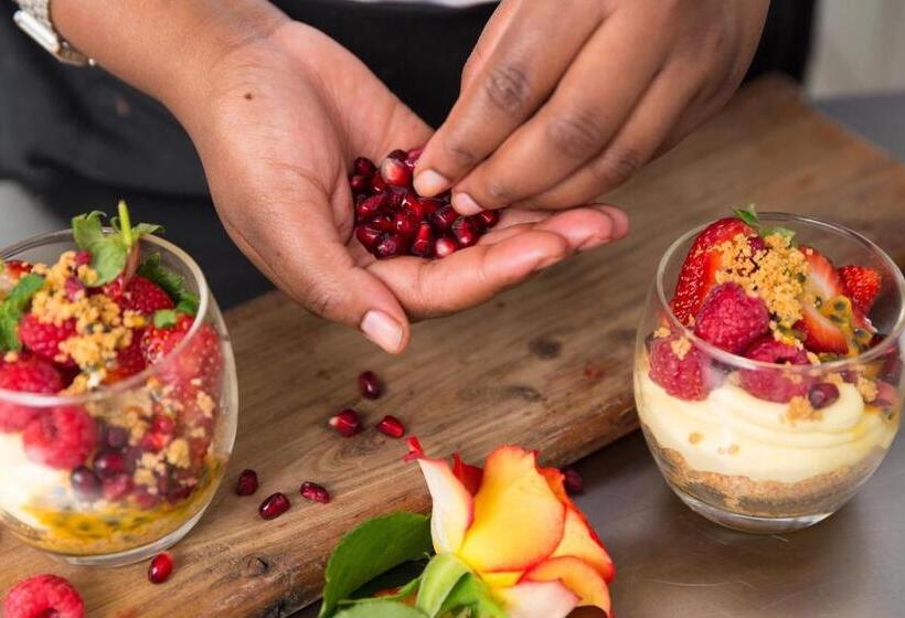 פנסיון The African Penguin Guesthouse