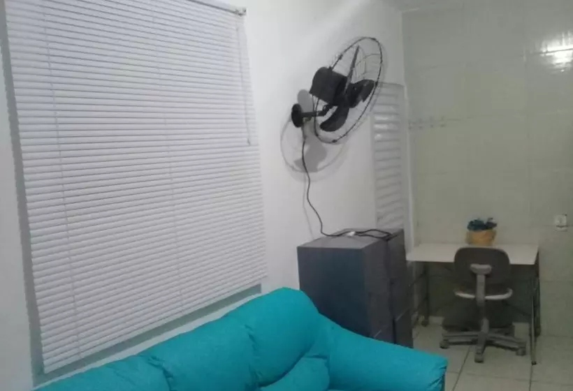 ペンション Vitoria Hostel