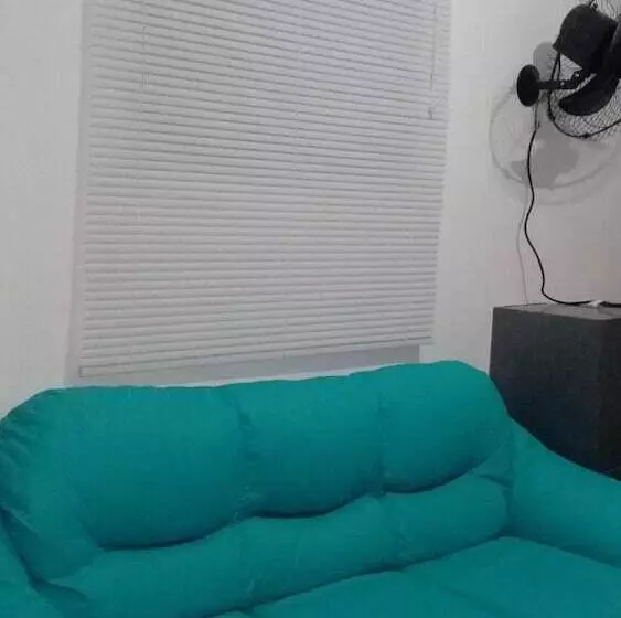 ペンション Vitoria Hostel