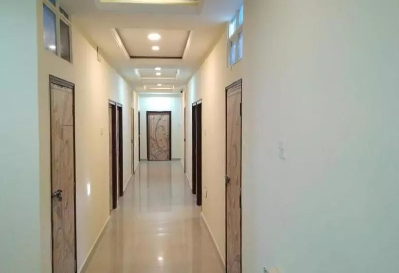 Retkeilymaja Cosy Inn