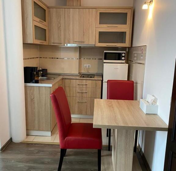 Aparthotel Punct Pe I