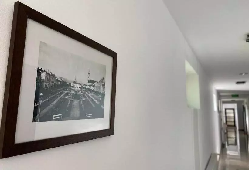 Aparthotel Punct Pe I