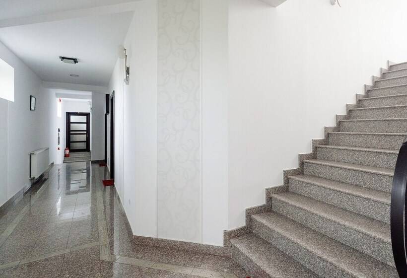 Aparthotel Punct Pe I