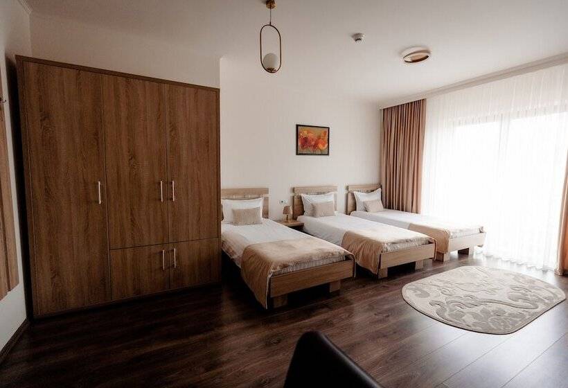 Aparthotel Punct Pe I