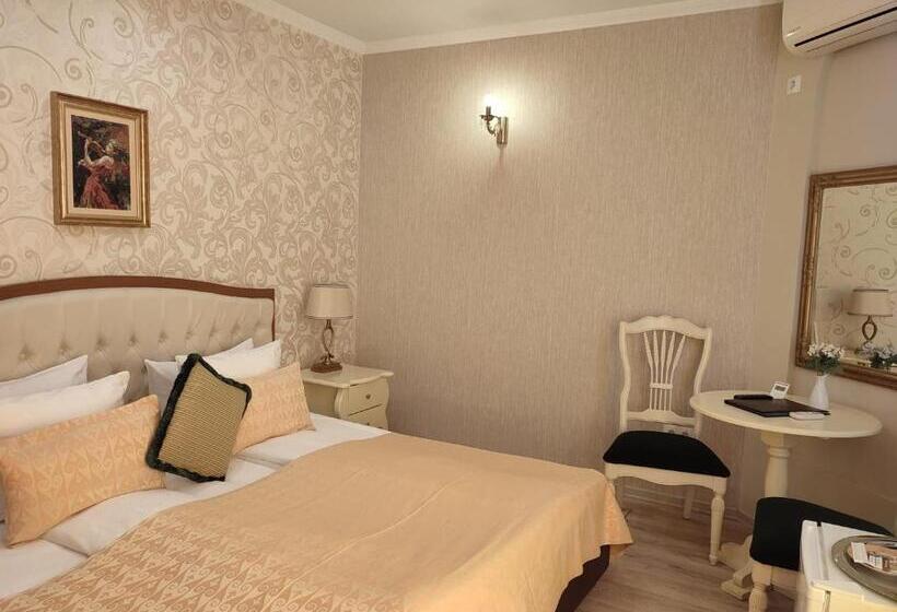 پانسیون Casa Alina